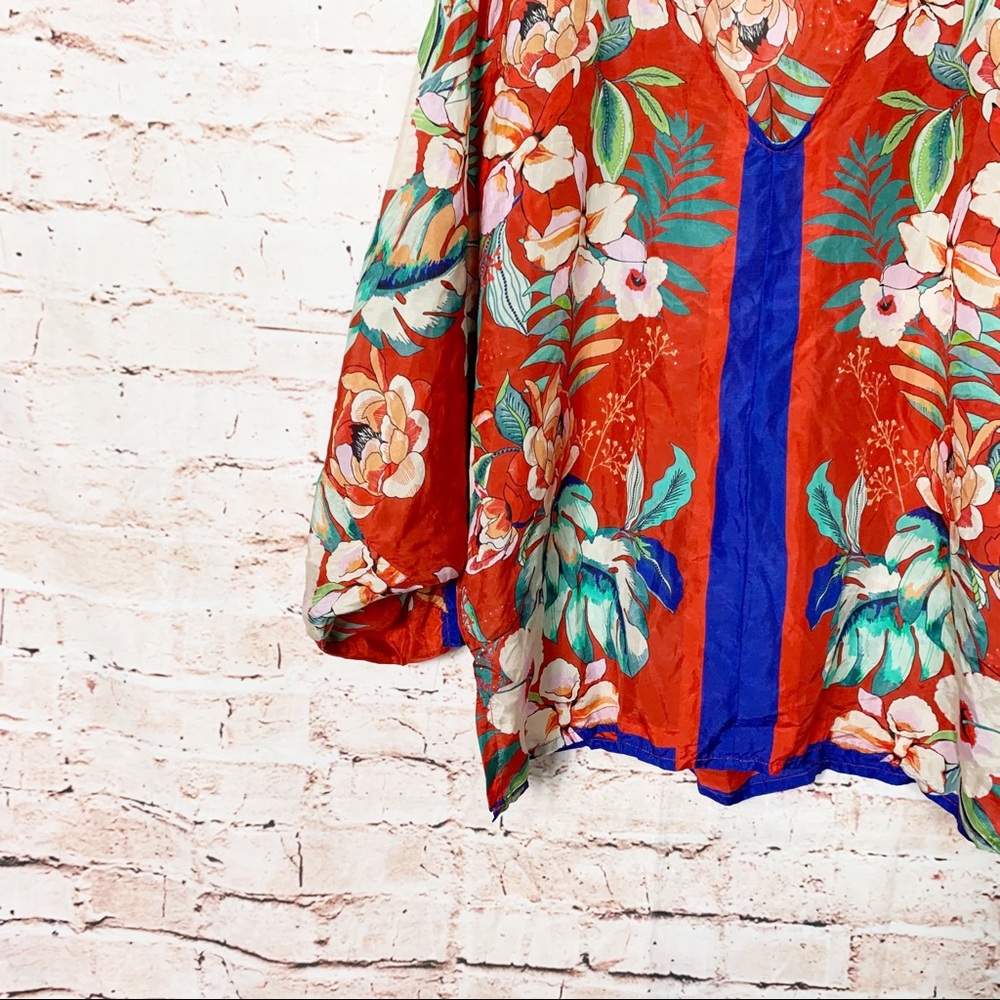 Johnny Was Evy Silk Floral Blouse - Picture 8 of 13